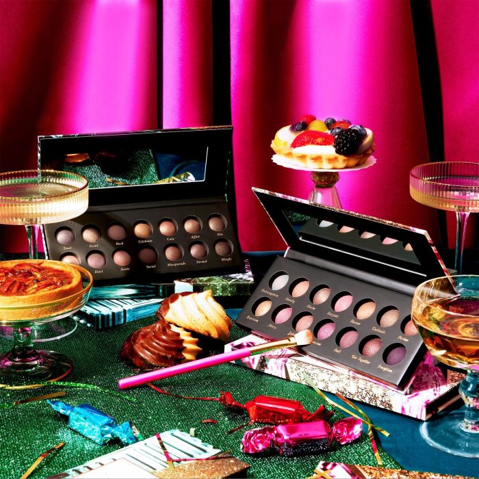 LG_Holiday2023_TheDelectbles14Multi-finishBakedEyeshadows_ChampagnCheers_Lifestyle_Heroic02-ECommerce_JPG.jpg